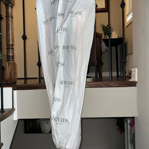 Vera Wang Dress - Picture 3 of 3